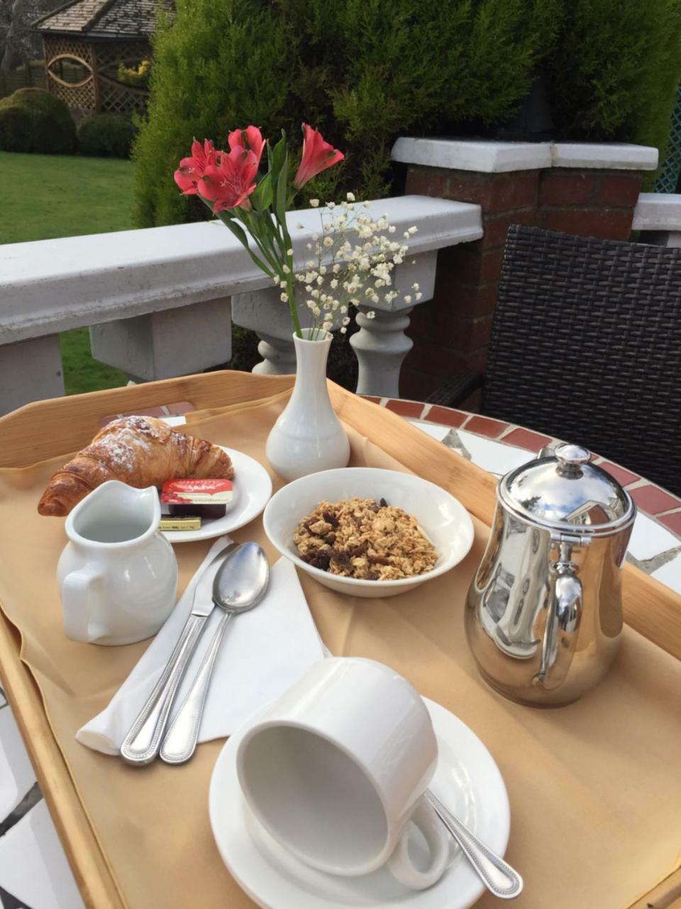Ardmore House Hotel St Albans Bagian luar foto